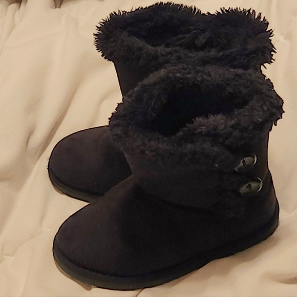 Black Size 12 Black Target Brand These are Children Size 12 - Picture 3 of 5